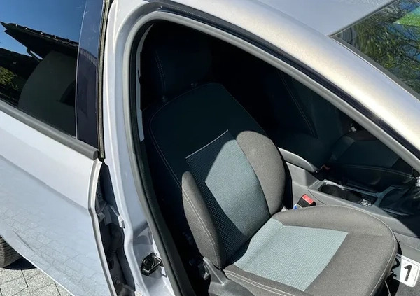 Ford Mondeo cena 26999 przebieg: 281434, rok produkcji 2011 z Wrocław małe 154